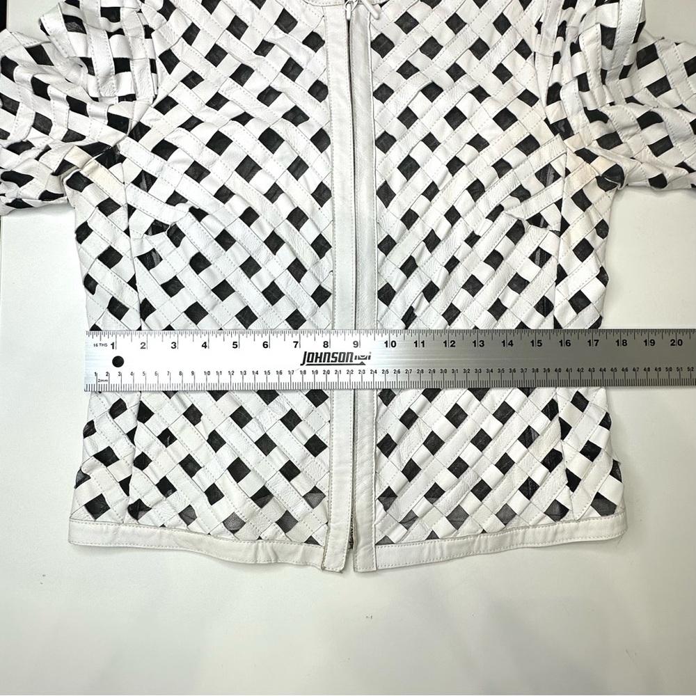 Carlisle Collection White Leather black lined Lattice Women's jacket. SZ 4. EUC - Picture 7 of 12
